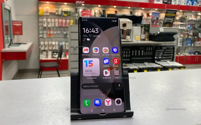 Tecno Camon 30S 8/128 ГБ