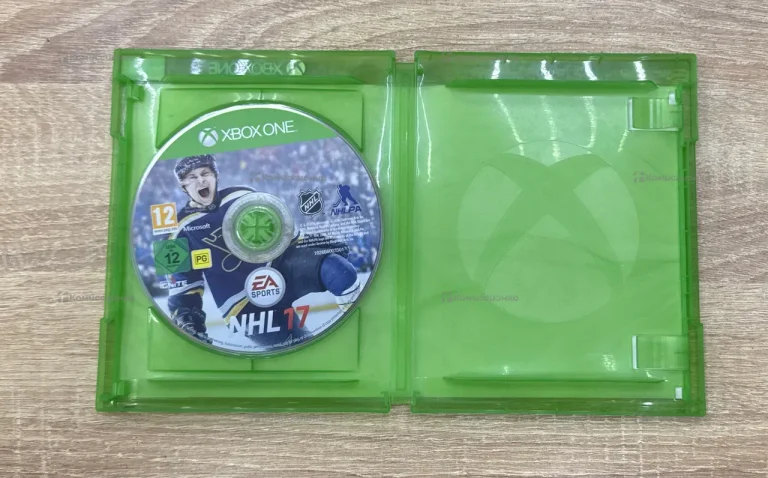 Диск для Xbox One NHL 17