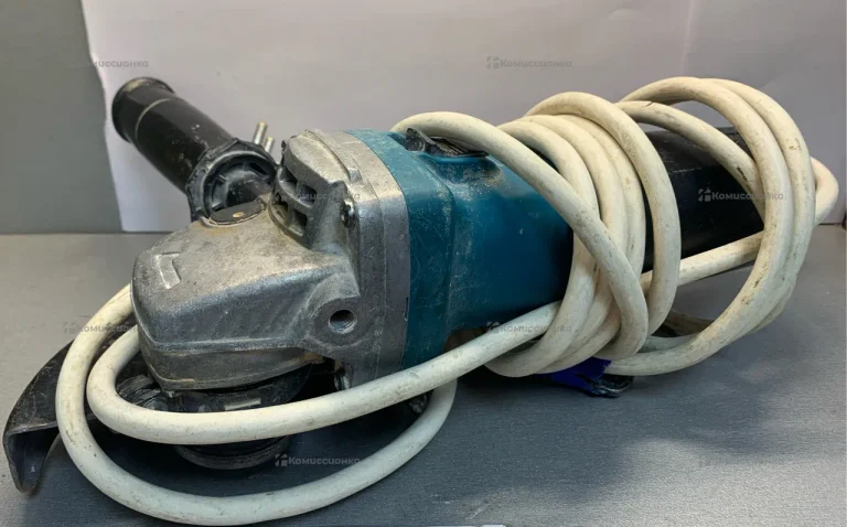 УШМ Makita 9555HN