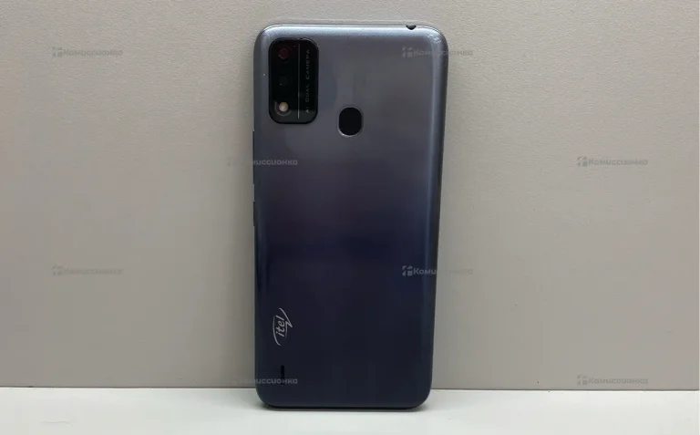 Xiaomi Redmi Note 5 3/32 ГБ