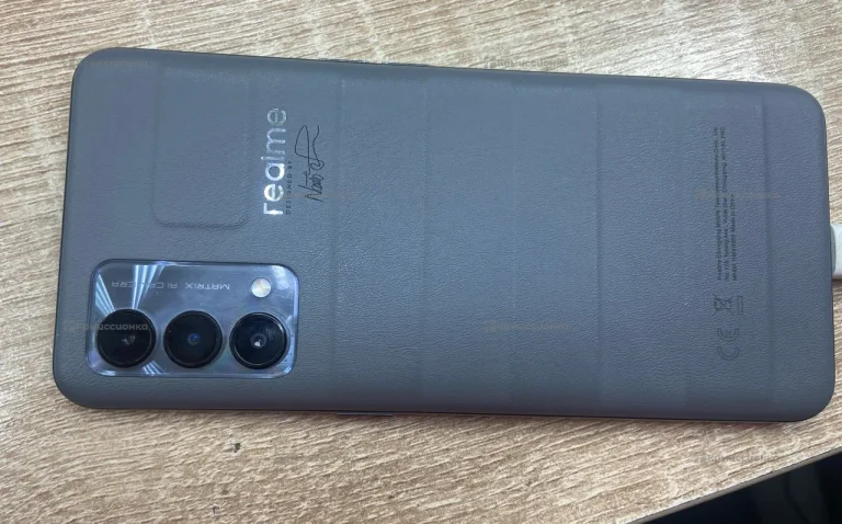 Realme GT Master 6/128 ГБ