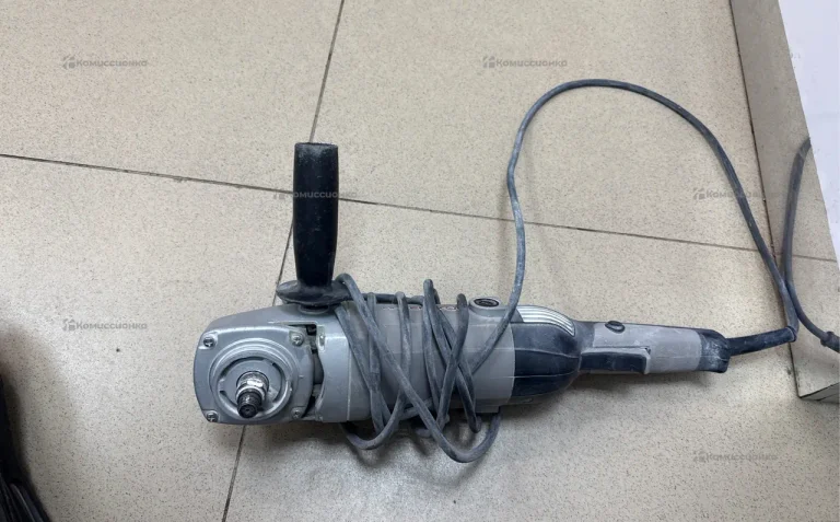 Полировальная машина Интерскол УПМ-180/1300Э