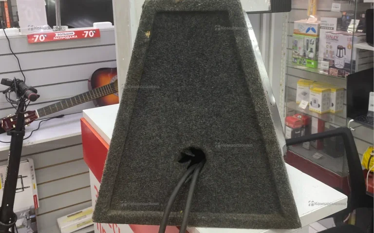 Сабвуфер  sony Xplod 1300w