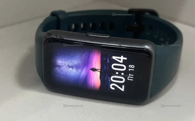 Часы  Huawei Band