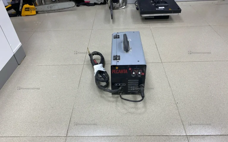 Сварочный аппарат Ресанта САИПА-22В/165А MIG 5в1