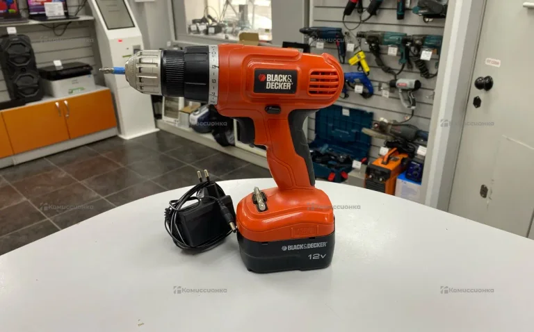 шуруповерт black decker.