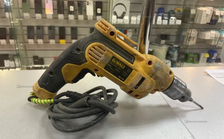 сетевая дрель Dewalt (реплика)