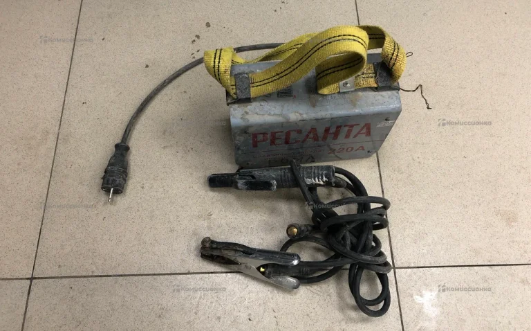 Сварочный аппарат Ресанта САИ 220А