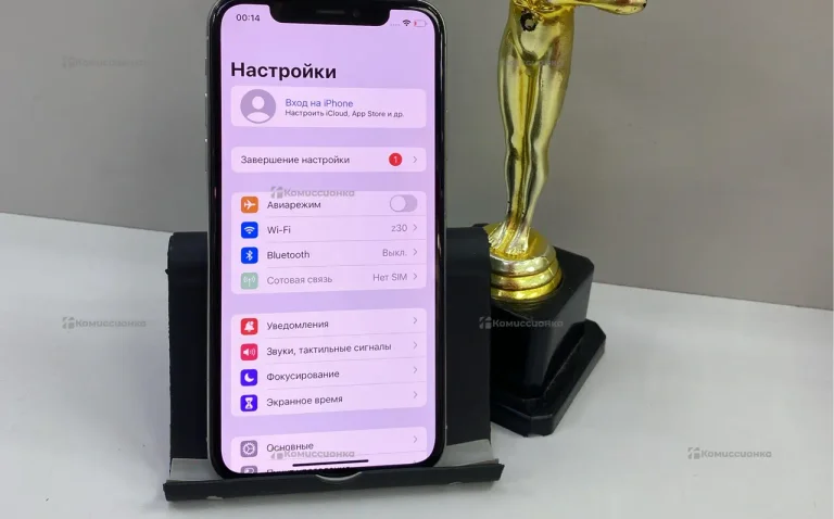 Apple iPhone X 3/64 ГБ