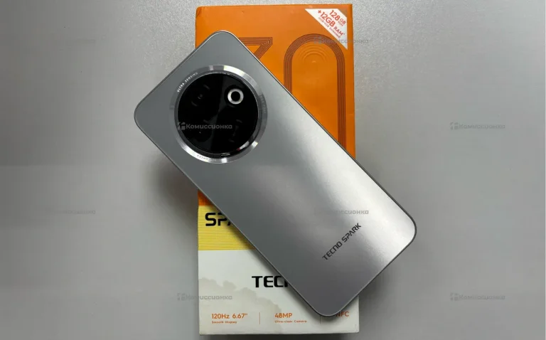 Tecno Spark 30C 6/128 ГБ