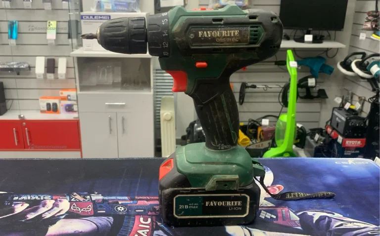 шуруповерт Favorite OBS 21 DC