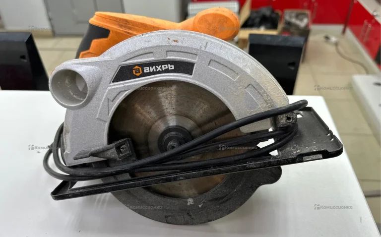 Дисковая пила ВИХРЬ ДП-160/1200