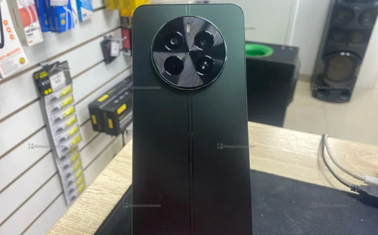 Realme 12 8/512 ГБ