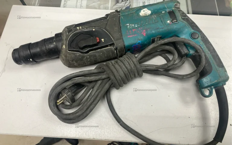 Перфоратор makita HR2470