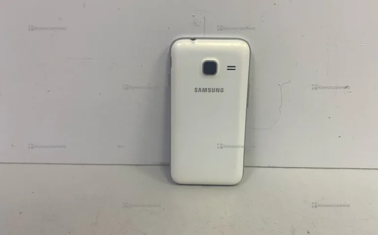 Samsung Galaxy J1 Mini SM-J105H 1/8 ГБ