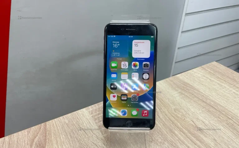 iPhone 8 Plus 64 GB