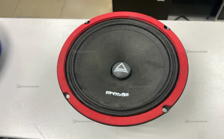 Колонка  aura.