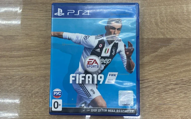 Диск PS4 FIFA 19