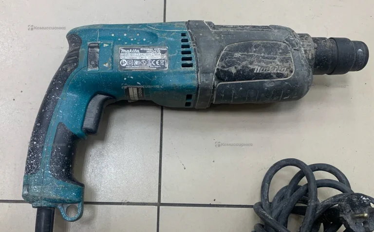 Перфоратор Makita HR2470 2023г.