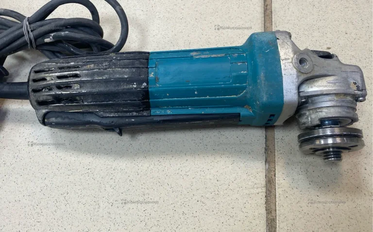 УШМ makita GA5034