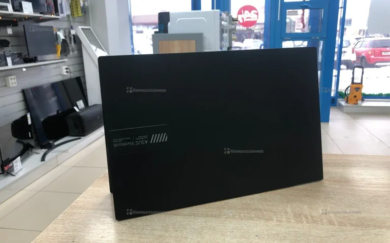 Ноутбук  Asus Vivobook Go E1504GA