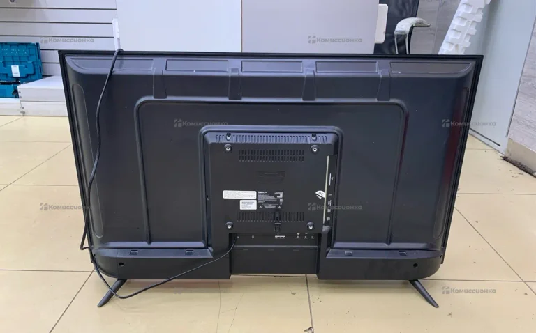 Телевизор Dexp U43H8100E