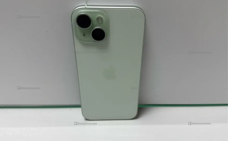 Apple iPhone 15 6/128 ГБ