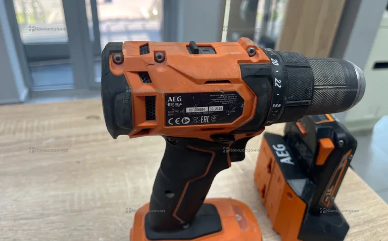 Аккумуляторный шуруповерт AEG BS18G4