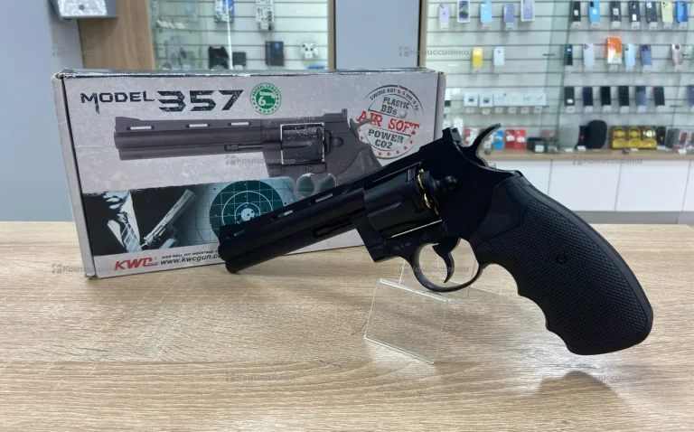 Пистолет страйкбольный Colt Phiton 357 металл
