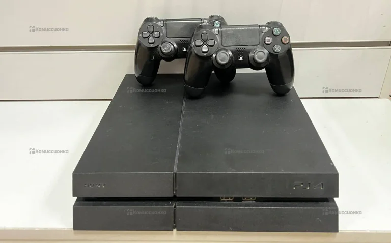 Игровая приставка PS4 slim 500