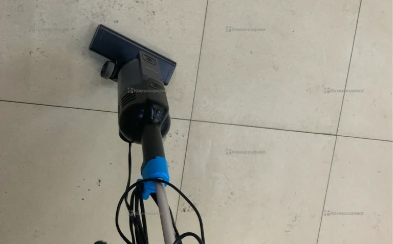 Пылесос Candy CVC-600B-C