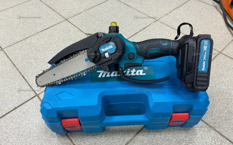 Электропила аккумуляторная Makita