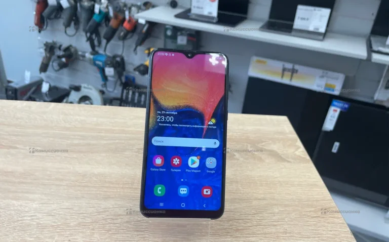Samsung Galaxy A10 3/32 ГБ