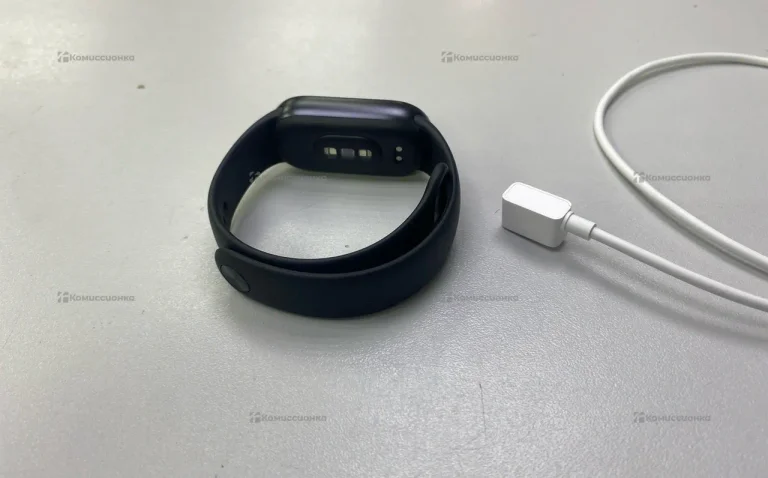 Часы  Xiaomi Smart Band 10