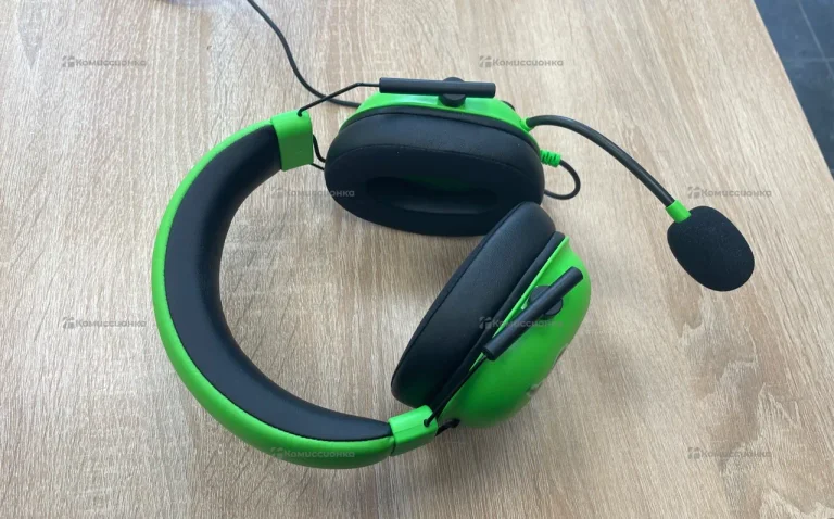 Наушники Razer black shark v2