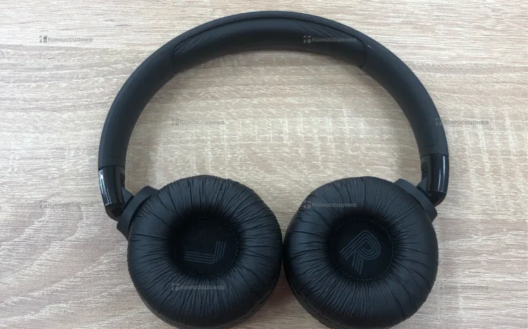 Наушники JBL 520BT