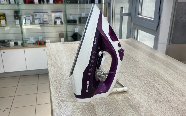 Утюг Polaris