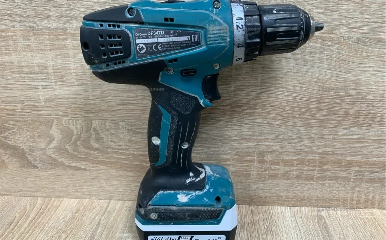 Аккумуляторный шуруповерт MAKITA DF347D