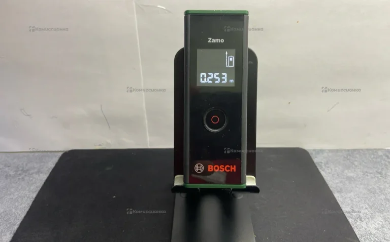 Лазерный дальномер Bosch Zamo III