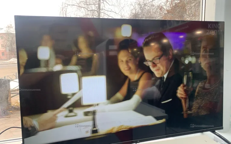 Телевизор DEXP 43FCY2