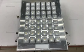 Купить прожектор Ledeffect l б/у , в Москва и область Цена:7900рублей