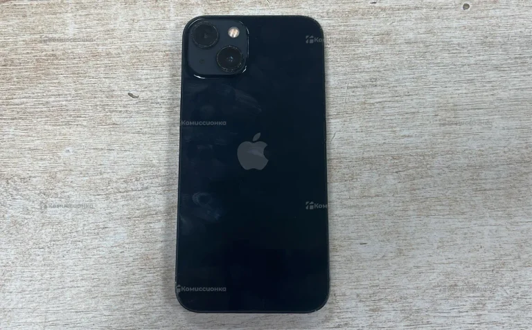 Apple iPhone 13 4/128 ГБ