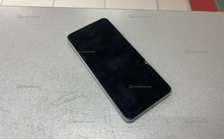 Samsung Galaxy S21+ 5G 8/256 ГБ