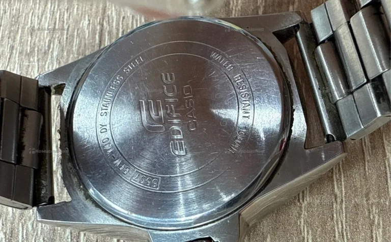 Часы  Casio Edifice EFV-140