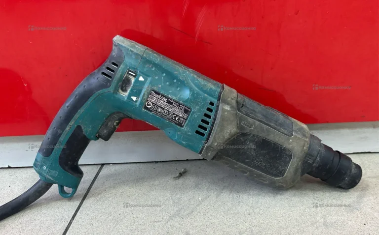 перфоратор makita hr 2470
