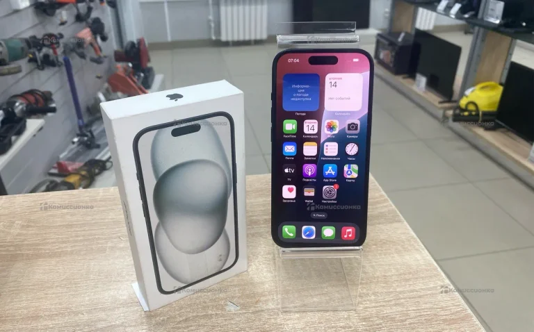Apple iPhone 15 6/128 ГБ