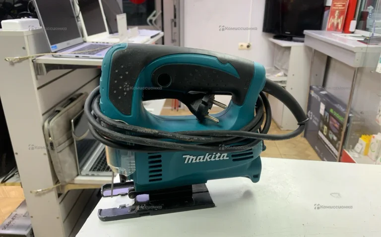 Электролобзик makita 4327