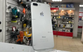 Apple iPhone 7 Plus 32 ГБ
