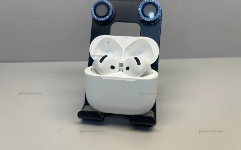 AirPods 4