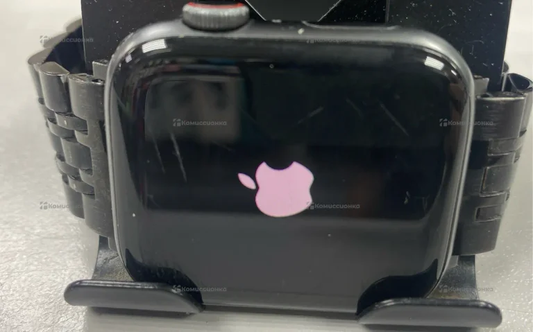 Часы  Apple Watch 44 mm